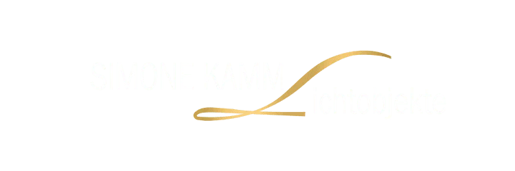 Logo-neu-gold.ai-simone-weiß